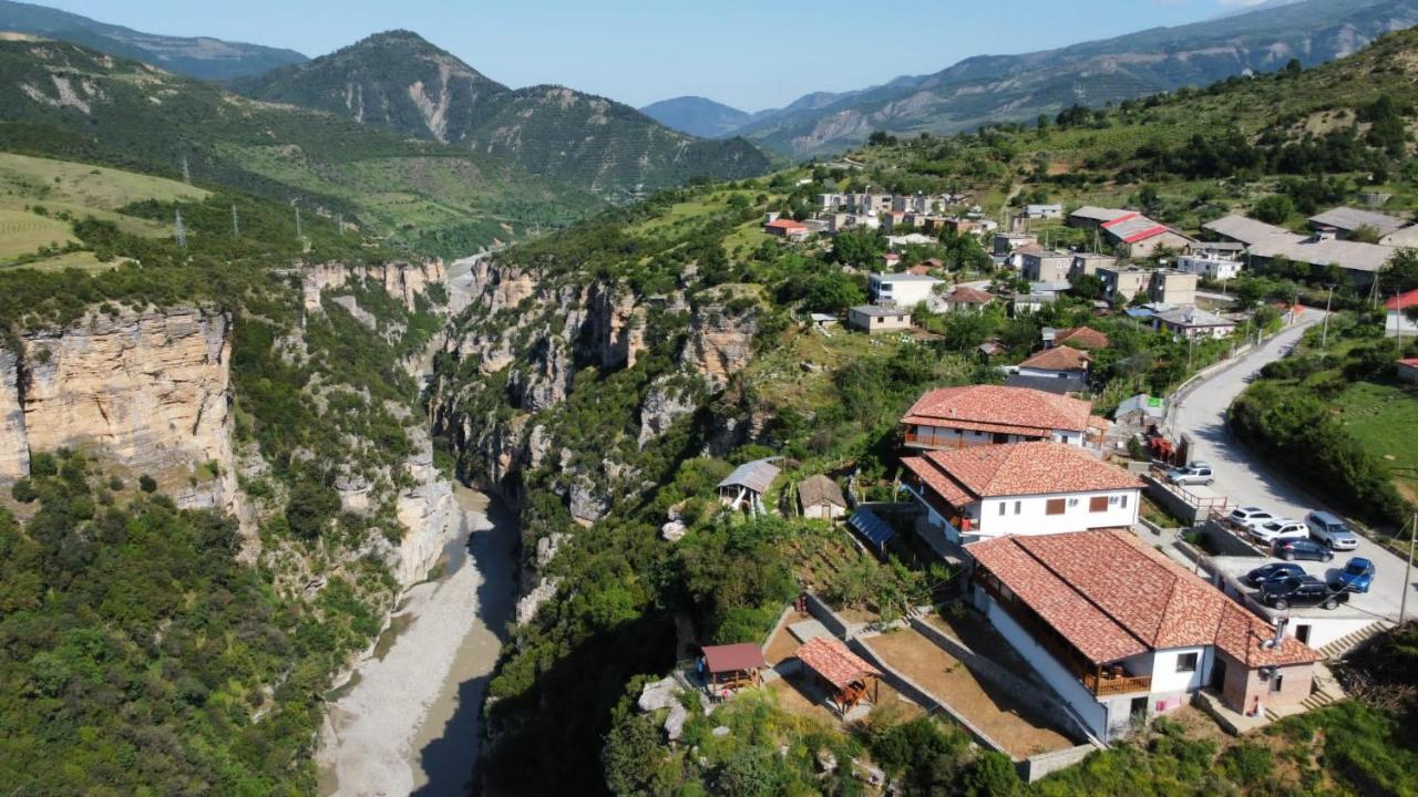 Guest House Bracaj Zhaban Exterior photo