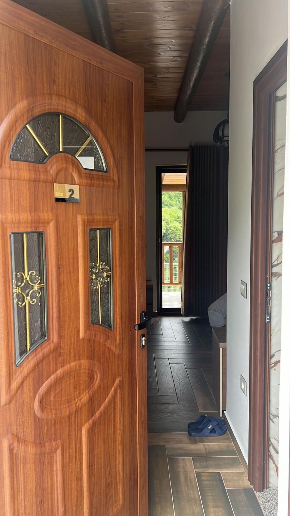 Guest House Bracaj Zhaban Exterior photo
