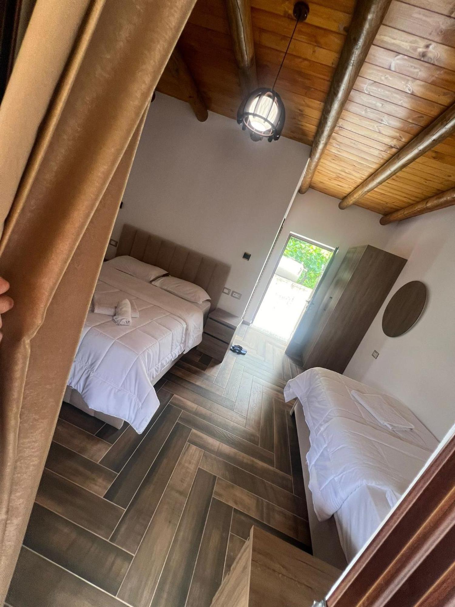 Guest House Bracaj Zhaban Exterior photo