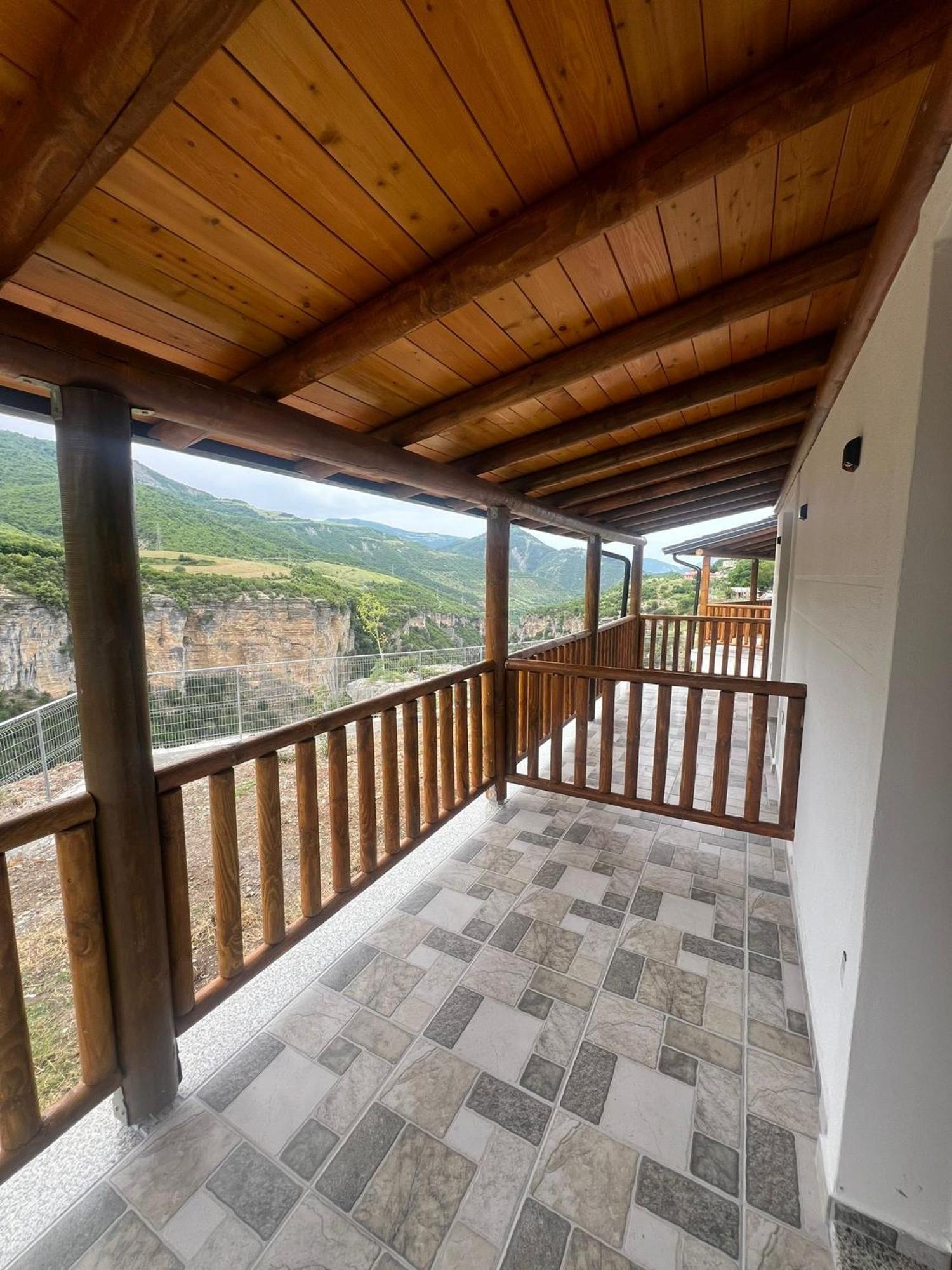 Guest House Bracaj Zhaban Exterior photo