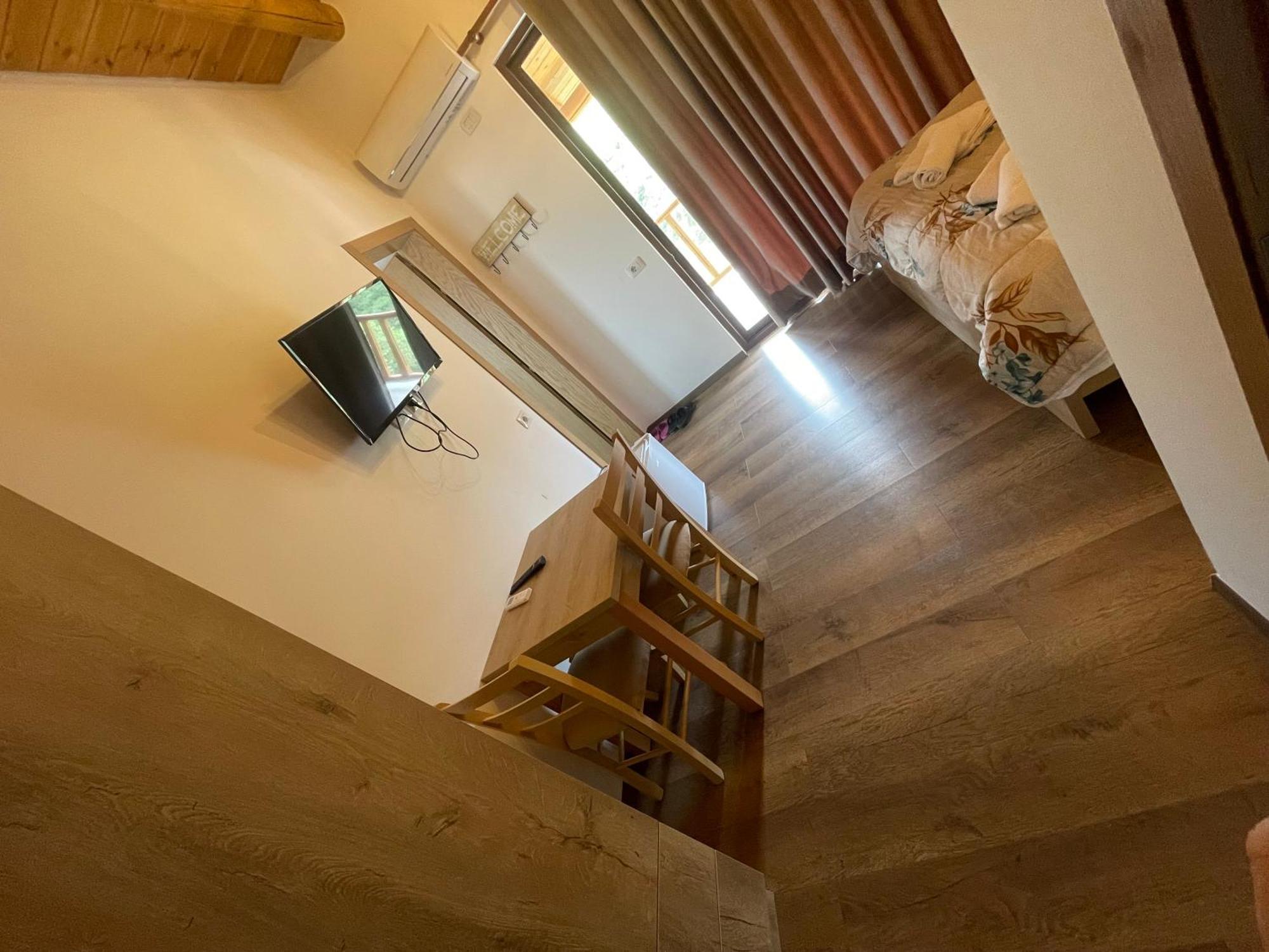 Guest House Bracaj Zhaban Exterior photo