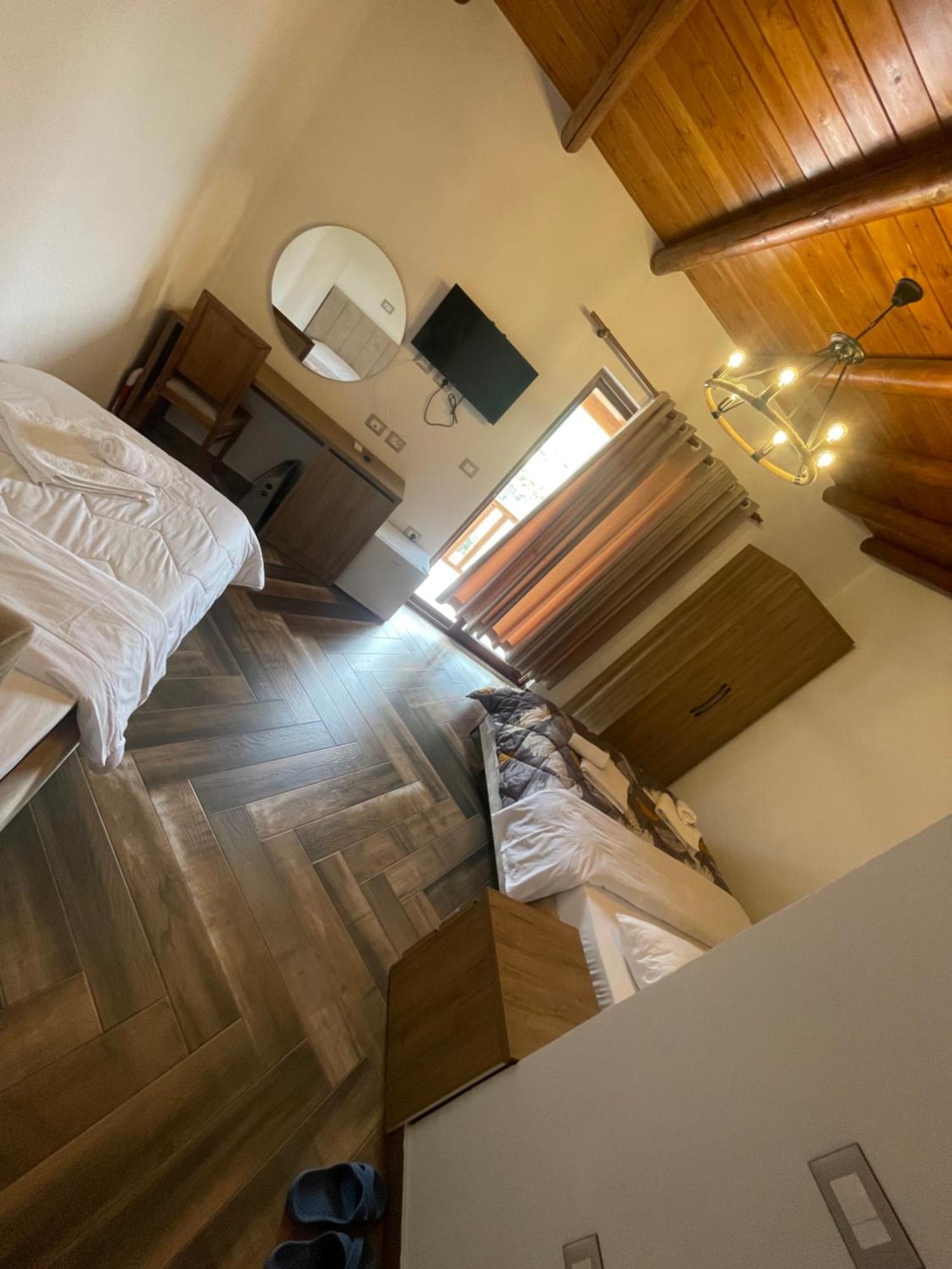 Guest House Bracaj Zhaban Exterior photo